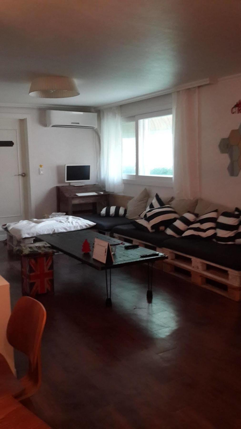 Xeromine Guesthouse Itaewon Seoul Exterior photo